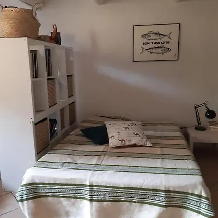 Lägenhet Petite Maison De Village *